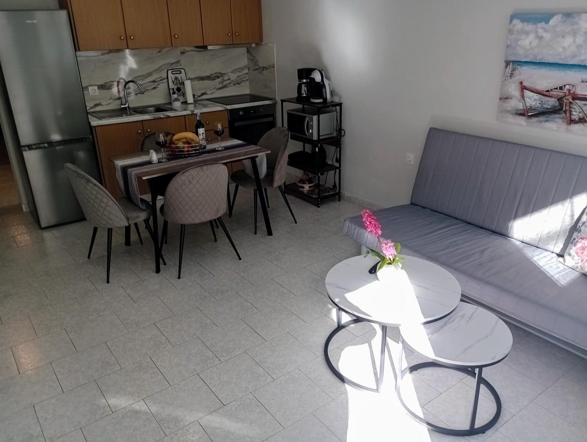 Cozy Kremasti Apartment Eksteriør bilde